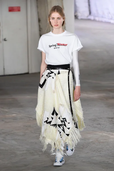 Look 9